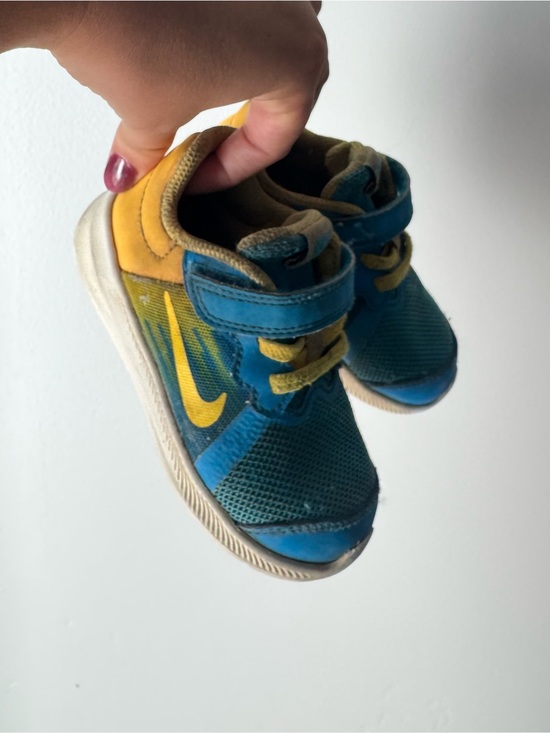 Nike Other - Nike Toddler Sneakers 7 Blue Yellow Velcro Athletic Running Shoes Y2K Streetwear
